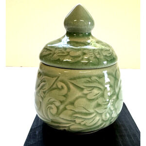 Crackled Green Celadon Small Sugar or Salt Bowl with Lid Baan Celadon Thailand